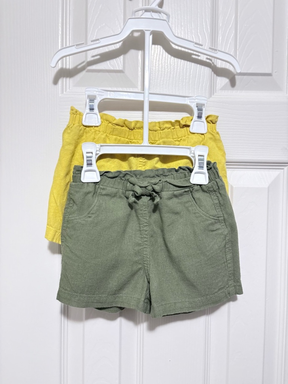 2 Old Navy Girls Toddler Pull-On Linen Short, Color: Olive Green & Yellow Sz: 3T